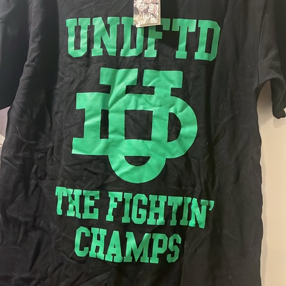 Undefeated The Fightin Champs Short sleeve T Shirt black Mens Size Small - Picture 5 of 15